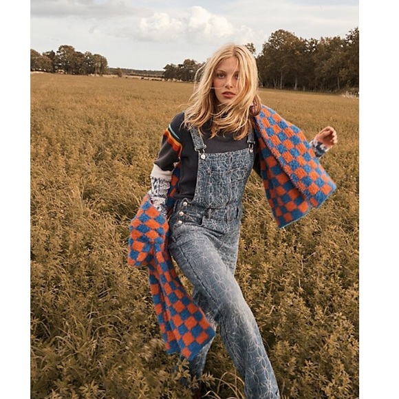 NWOT Free People Checkers Carry On Scarf Set - Cobalt/Orange Combo - Picture 2 of 7